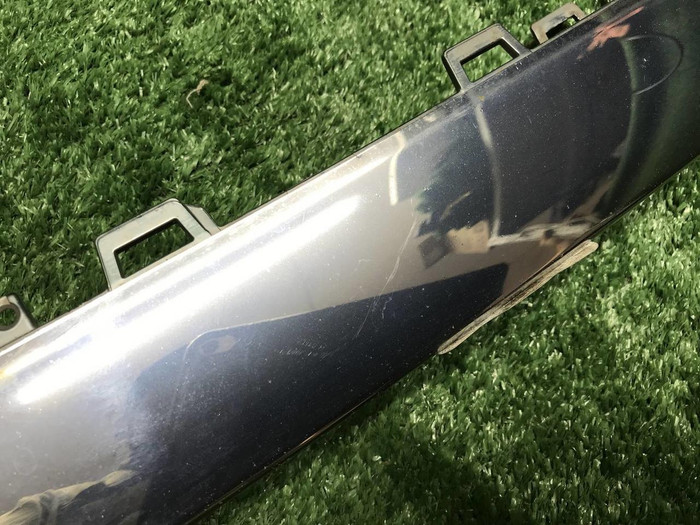 Молдинг перед. бампера Mercedes GLS x167 19-24 AMG