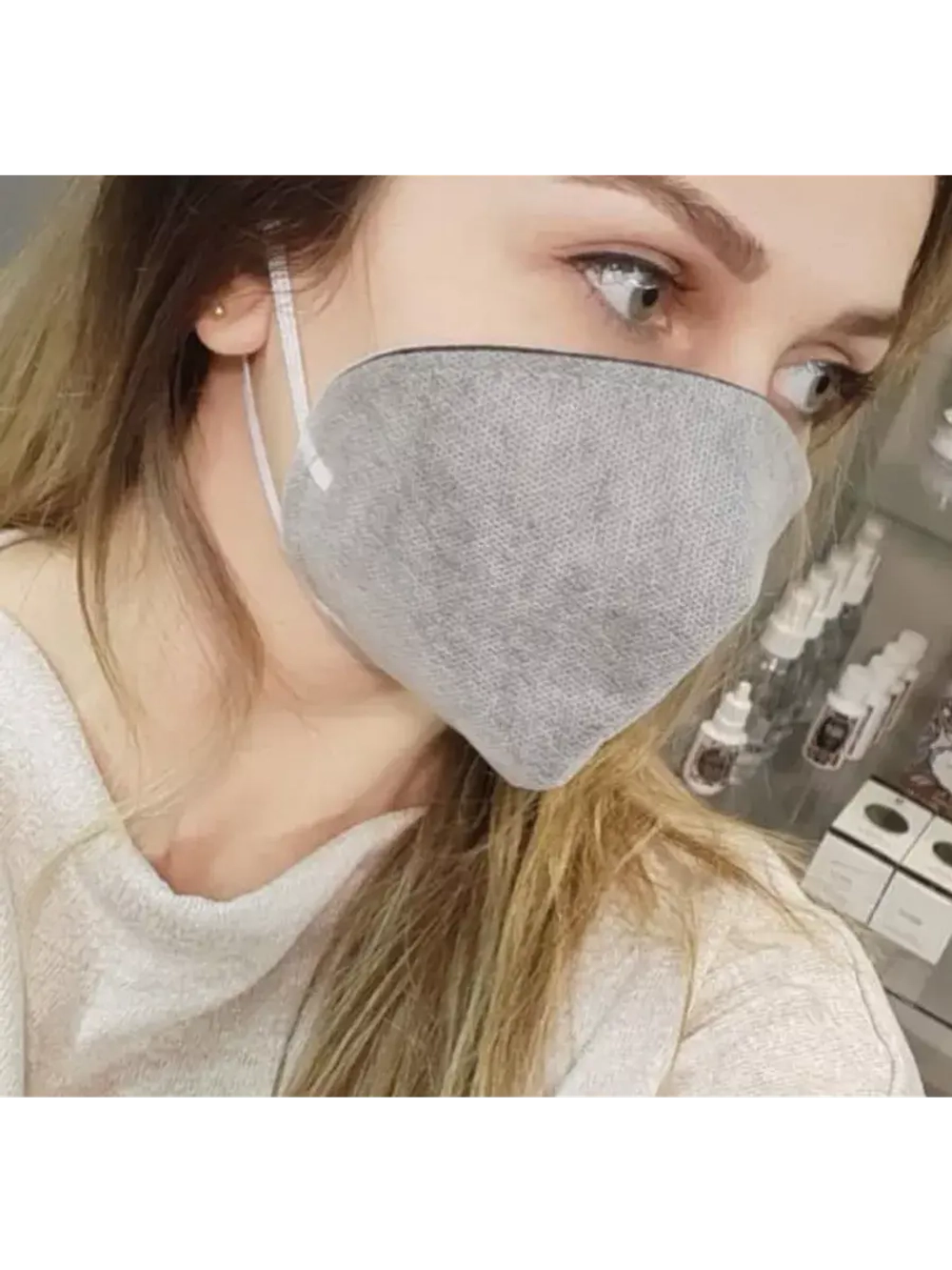 Маска угольная многоразовая,серая.