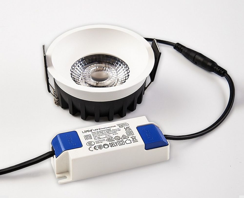 Встраиваемый светильник Italline IT08-8042 IT08-8042 white 3000K