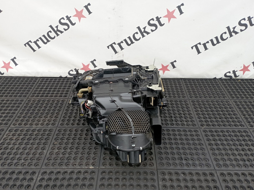 Отопитель в сборе ( печка )