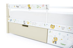 Детская кровать тахта Бельмарко Svogen бежево-белый зверята