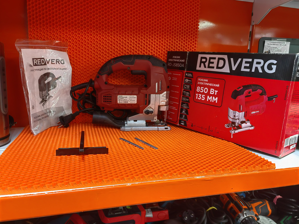 Электрический лобзик RedVerg RD-JS850-100