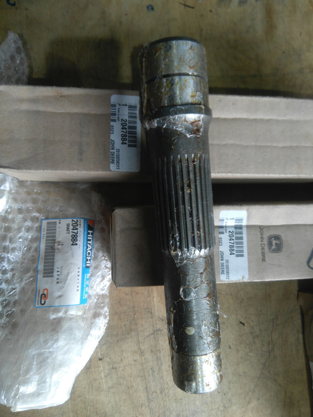 Вал гидромотора хода 2047884 ZX330-3 оригинал Hitachi