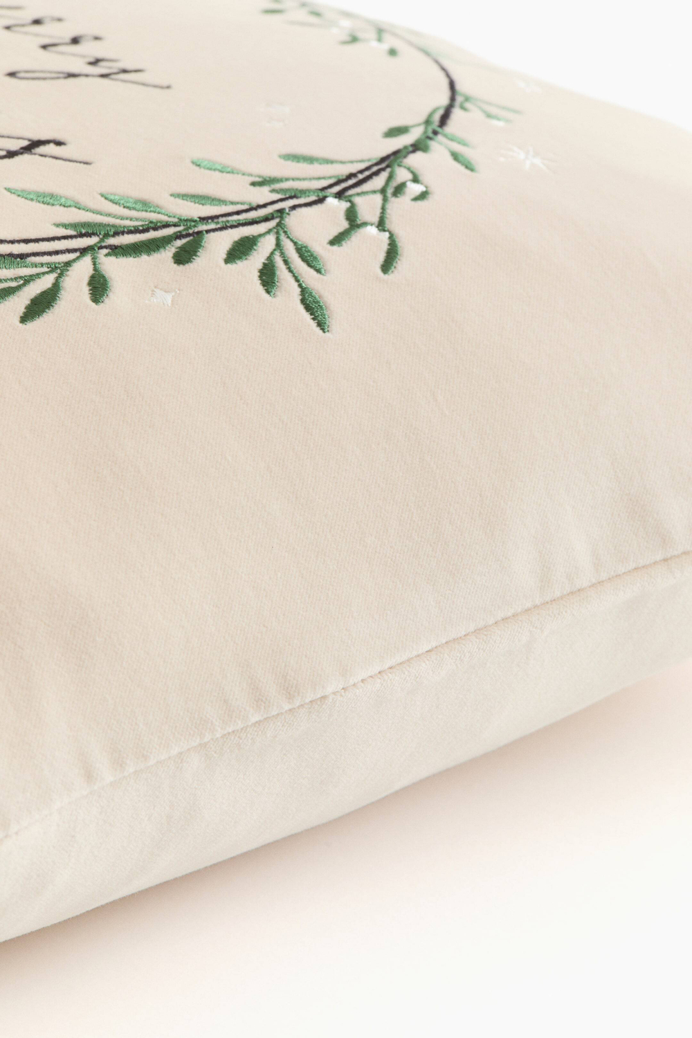 H&M HOME РОЖДЕСТВЕНСКИЙ БАРХАТНЫЙ ЧЕХОЛ НА ПОДУШКУ С ПРИНТОМ, БЕЖЕВЫЙ