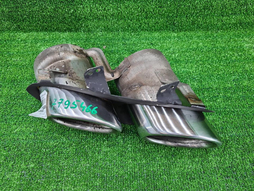 Насадка глушителя левая Geely Tugella (2022-2024)