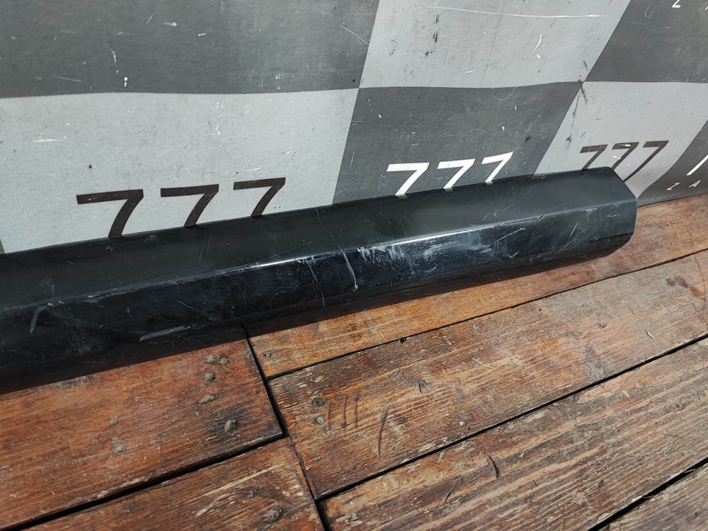 Накладка двери передней левой Peugeot Traveller 3 16-нв Б/У Оригинал 9828889077