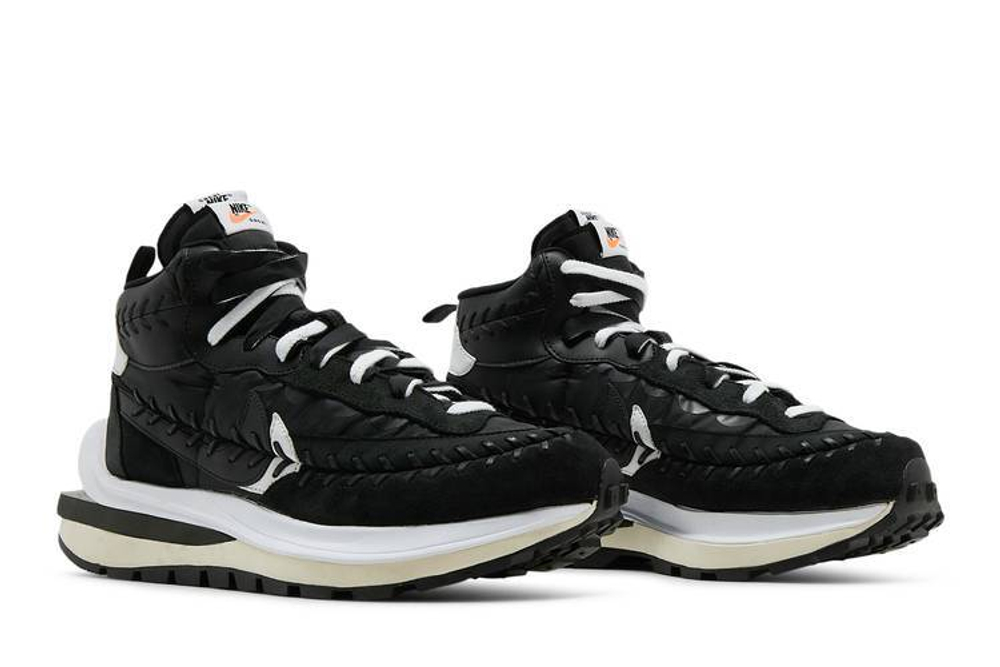 Кроссовки Sacai X Jean Paul Gaultier X Nike Vaporwaffle Mix