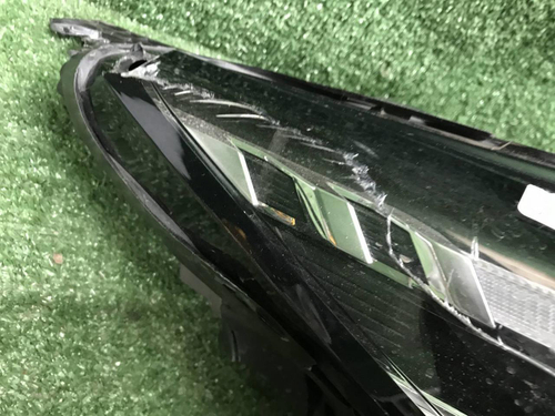 Битая Фара правая Geely Coolray (2023-н.в.) LED