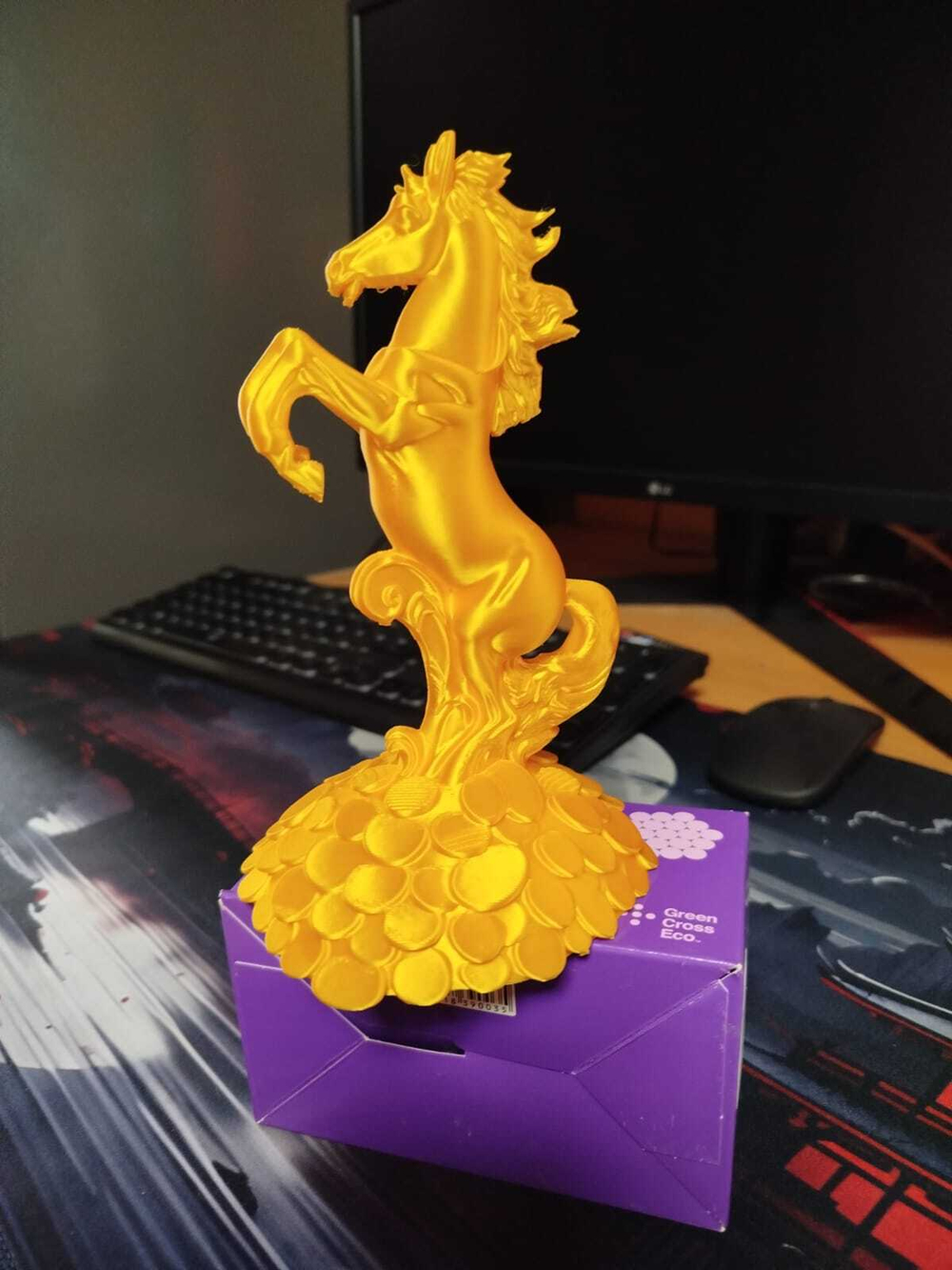 Символ года талисман на весь 2026 год Огненная лощадь золотая принесёт удачу и благополучие