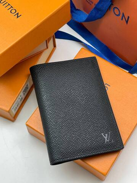Обложка для паспорта Louis Vuitton
