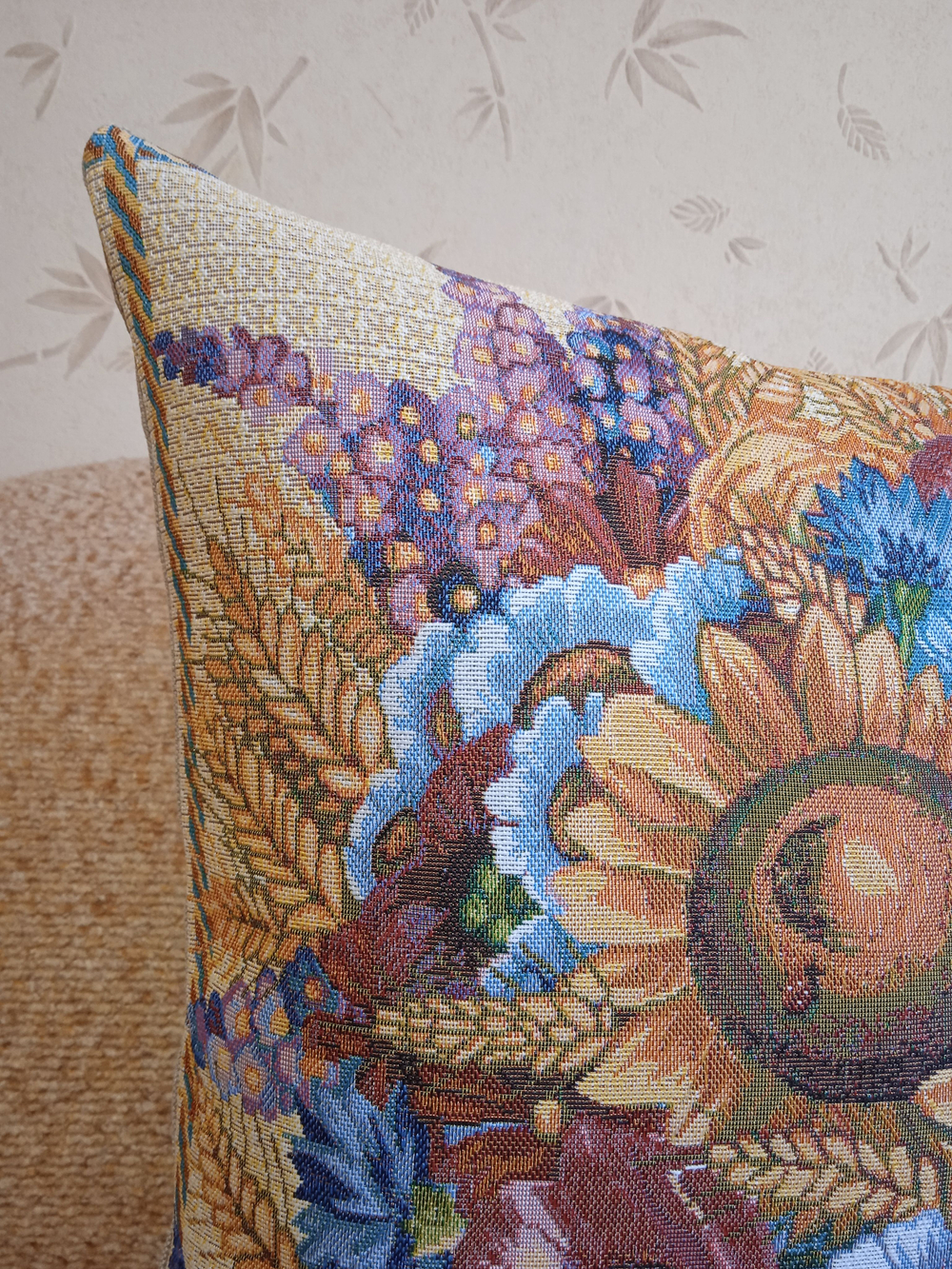 Декоративный гобеленовый чехол Злата 47х47