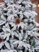 Заснеженная елка с гирляндой встроенной «Saint Paul» (Литая+пвх) 240 см / 2,4 м