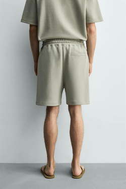 ZARA ШОРТЫ-ДЖОГГЕРЫ RELAXED FIT ИЗ ТКАНИ INTERLOCK, ЛИНЯЛЫЙ ЗЕЛЕНЫЙ