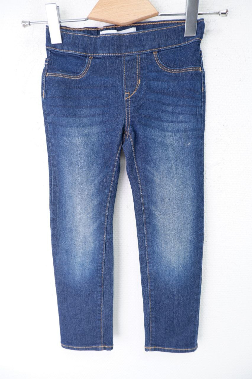 Джинсы Old Navy практичные на 8 лет