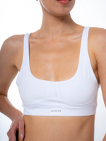 Топ на широких бретелях размер 44-48