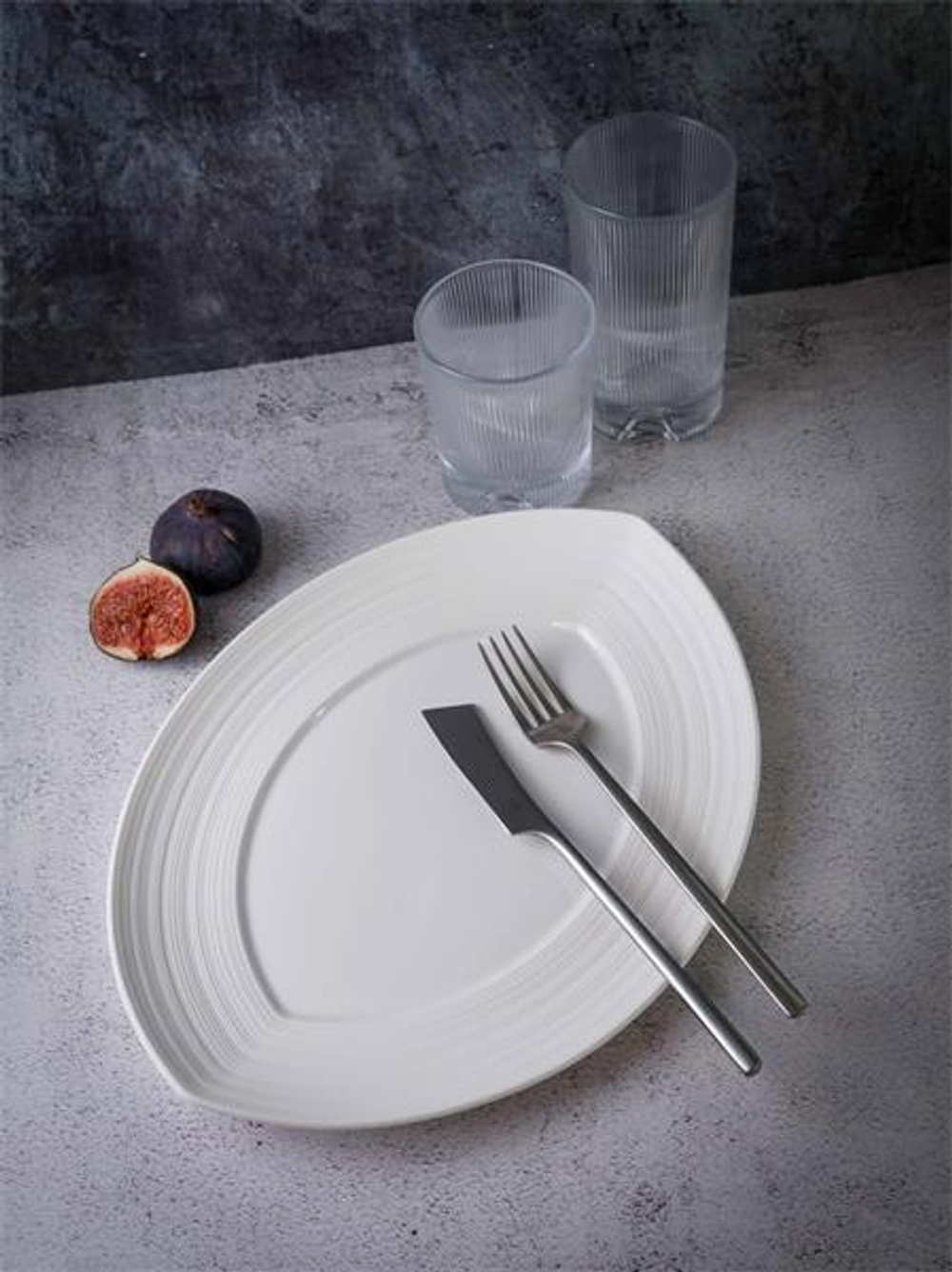 Блюдо овальное 32x25 см h 3 см, фарфор, Linea