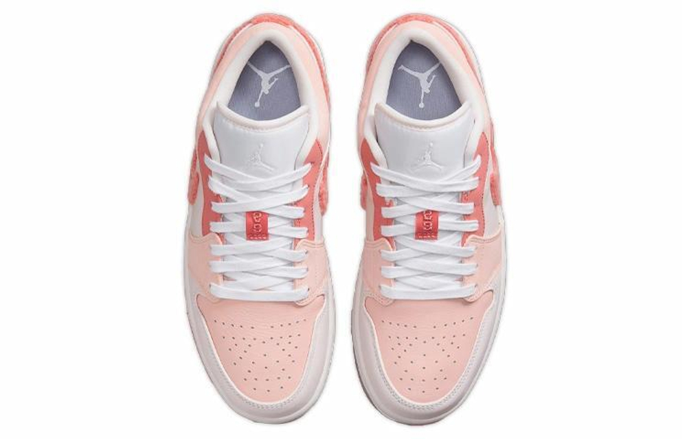 Кроссовки Jordan Air Jordan 1 Low Se "Mighty Swooshers" (Женская размерная сетка)
