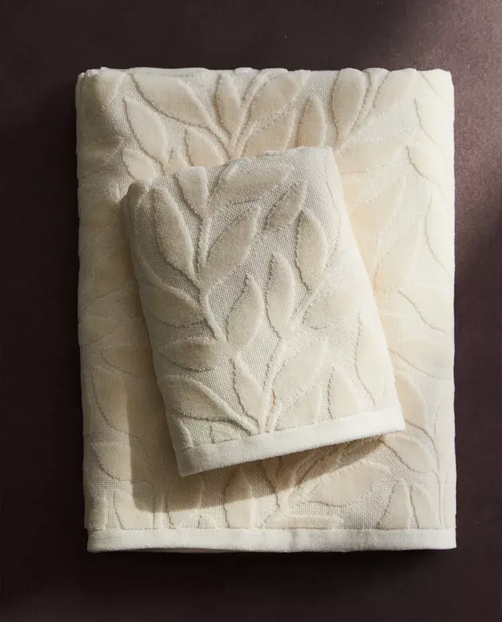 ZARA HOME ЖАККАРДОВОЕ ПОЛОТЕНЦЕ, СЛОНОВАЯ КОСТЬ