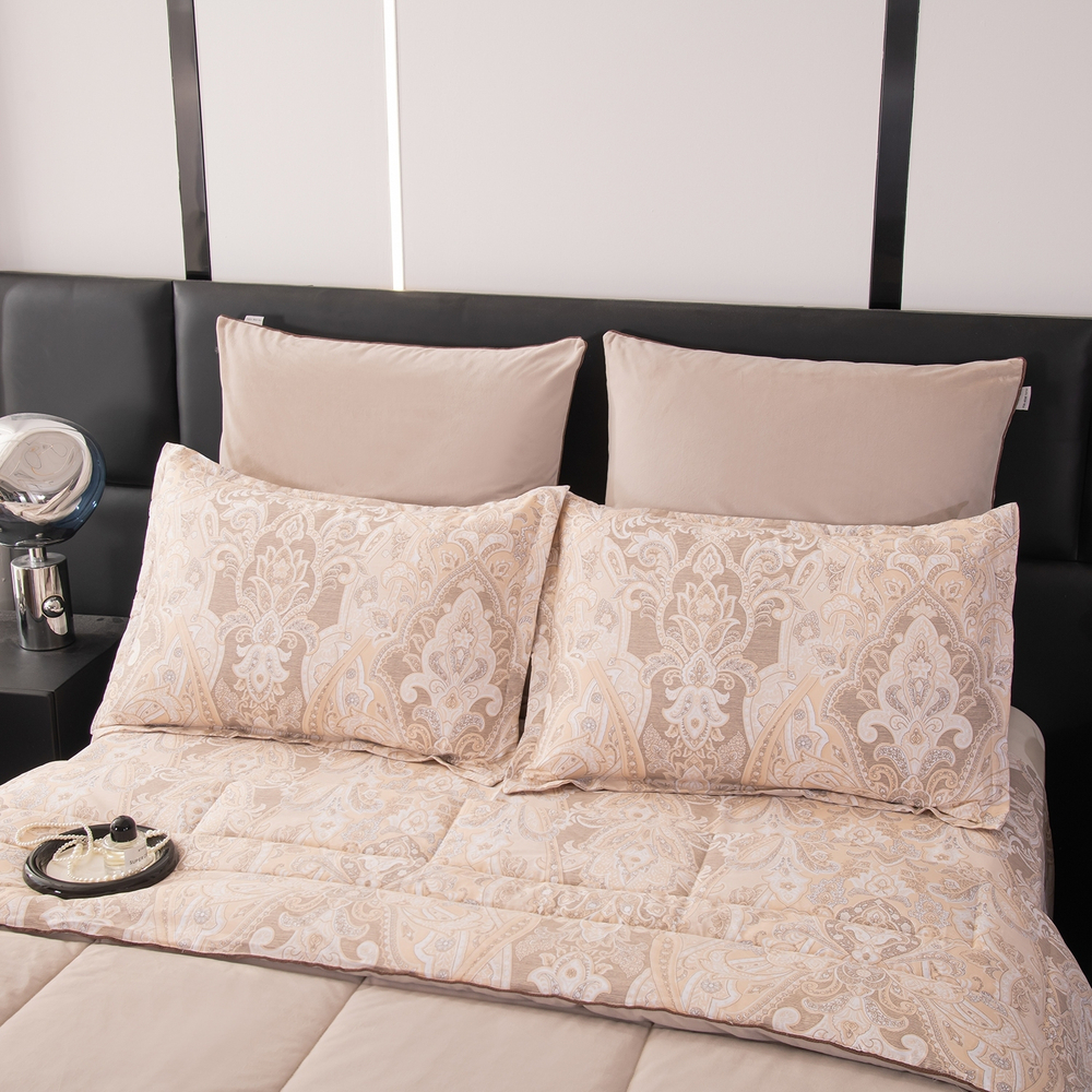 Комплект постельного белья на резинке Сатин Velouria Luxe с Одеялом VLR003