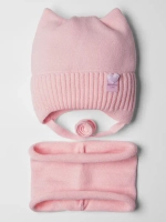 Шапка для девочки на осень