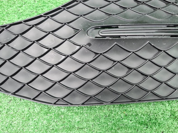 Решетка переднего бампера Mercedes GLE V167 18-24