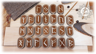 Скандинавские руны "Кельтика" из березы