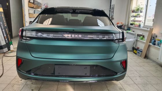 Carbins Color PPF Venom Green MF 12 зеленая сатин матовая цветная полиуретановая защитная антигравийная пленка