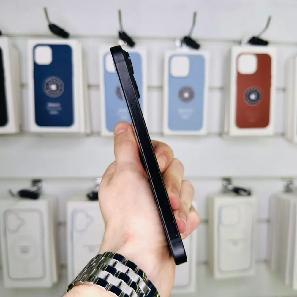 iPhone 15, 256 ГБ б/у