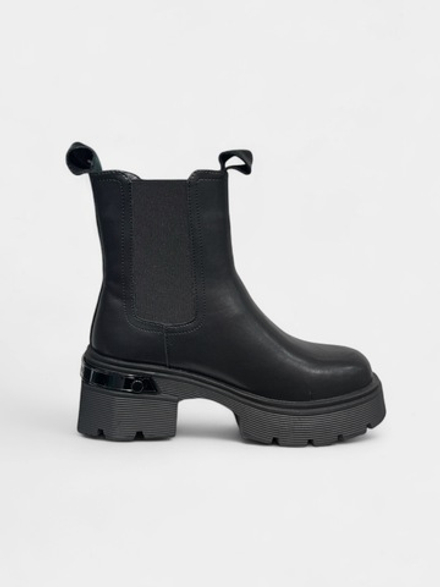 Челси с мехом