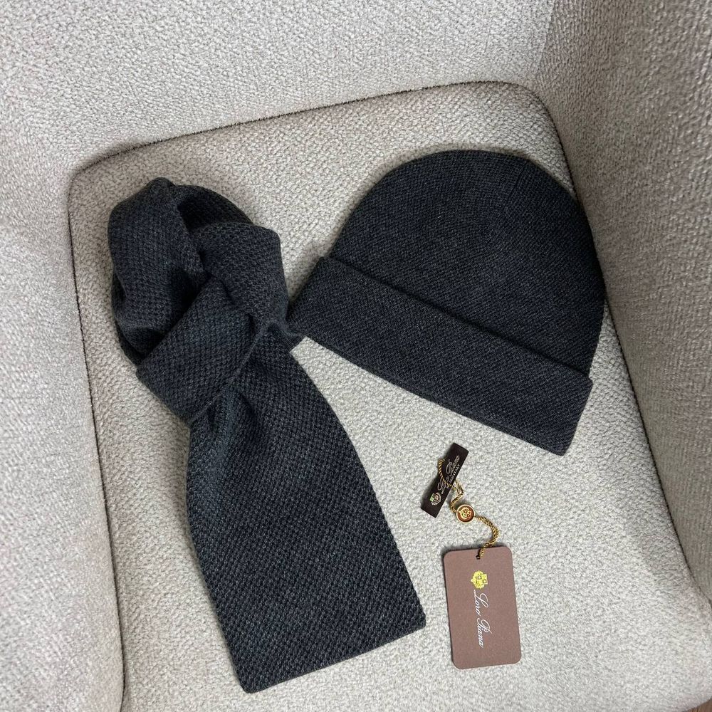 Комплект Loro Piana (шапка + шарф)