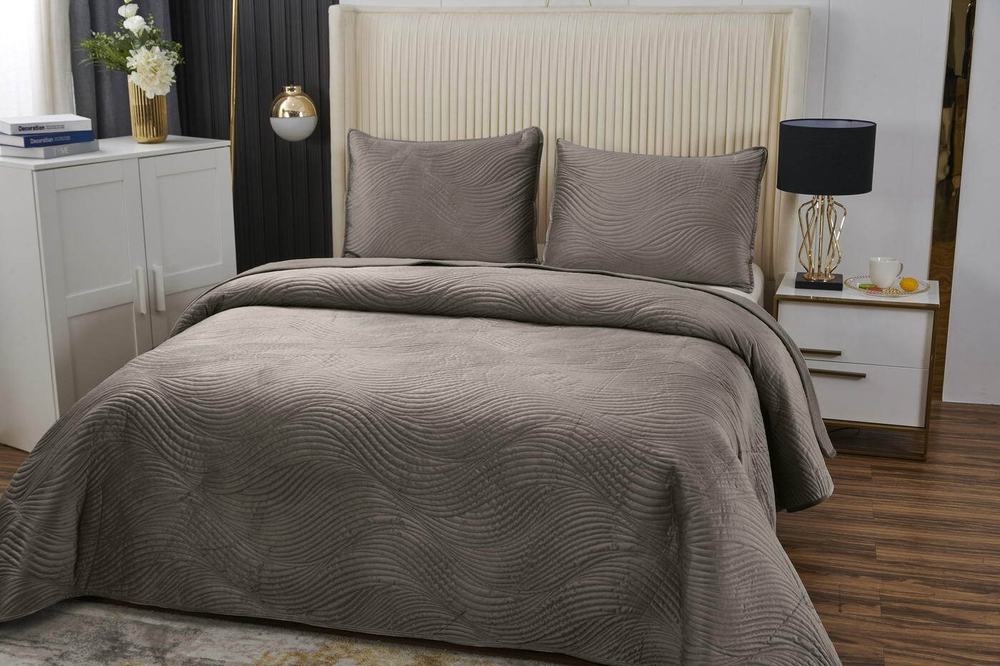 Покрывало 240х260 и 2 наволочки 50x70 Sofi De MarkO Жизель капучино