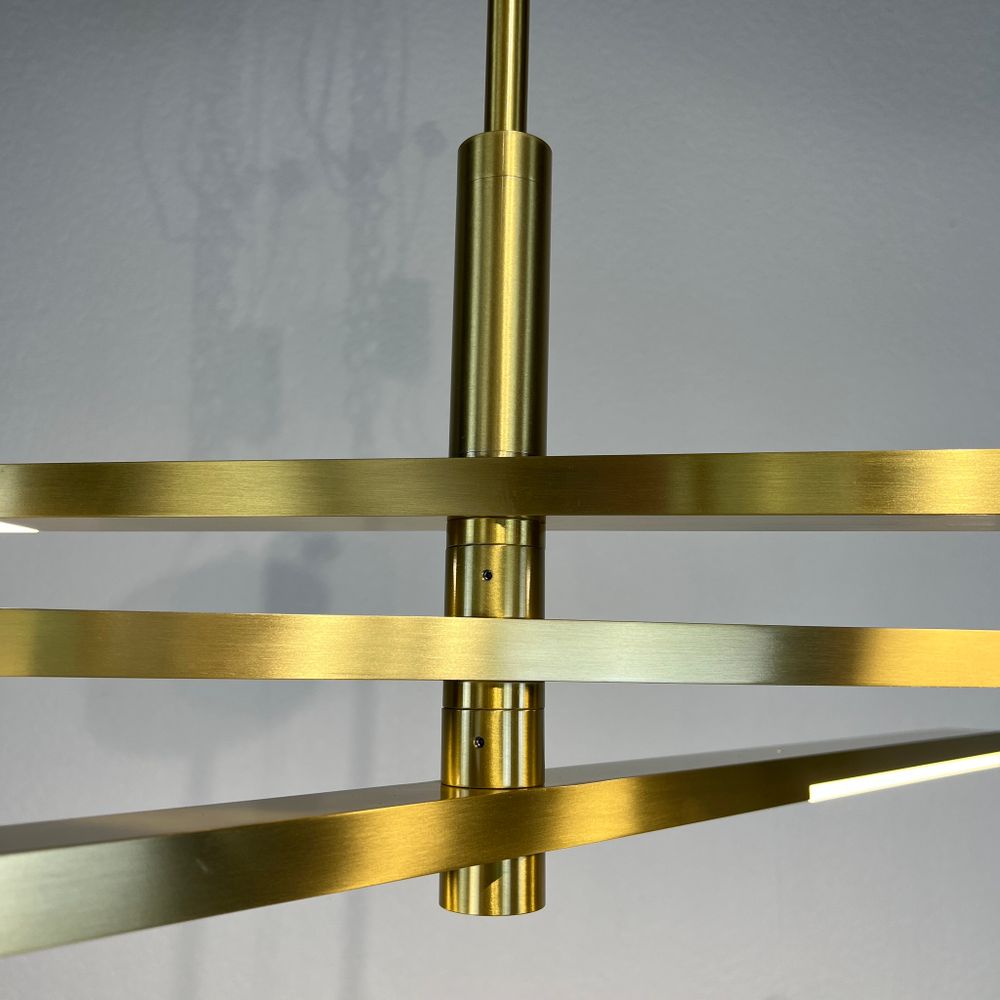 Люстра на штанге ORTON на 3 D96 Gold