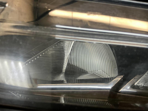 Фара левая VW Touareg 3 (2018-2023) LED