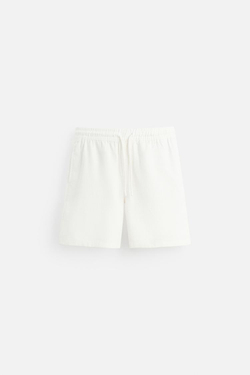 ZARA ШОРТЫ REGULAR FIT ИЗ РЕЛЬЕФНОЙ ТКАНИ, ЖЕЛТОВАТО-БЕЛЫЙ