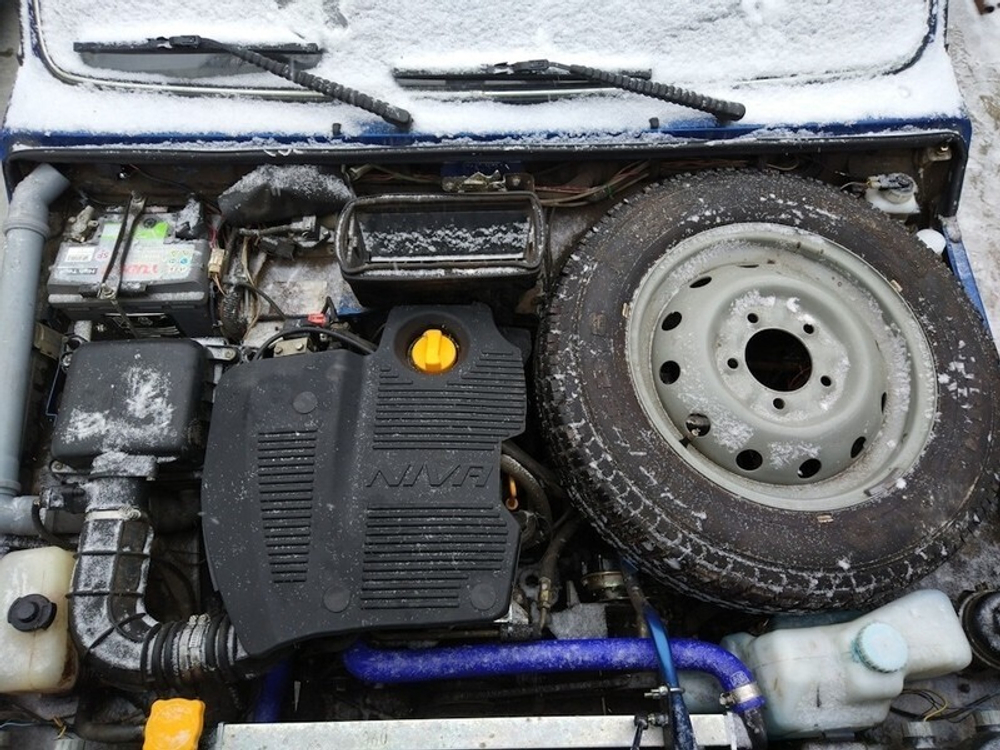Экран (крышка) двигателя Нива 4x4/Шевроле/Тревел