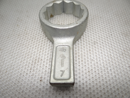 Ключ накидной коленчатый односторонний 46 мм 12-ти гранный с укороченной ручкой соотв. ГОСТ