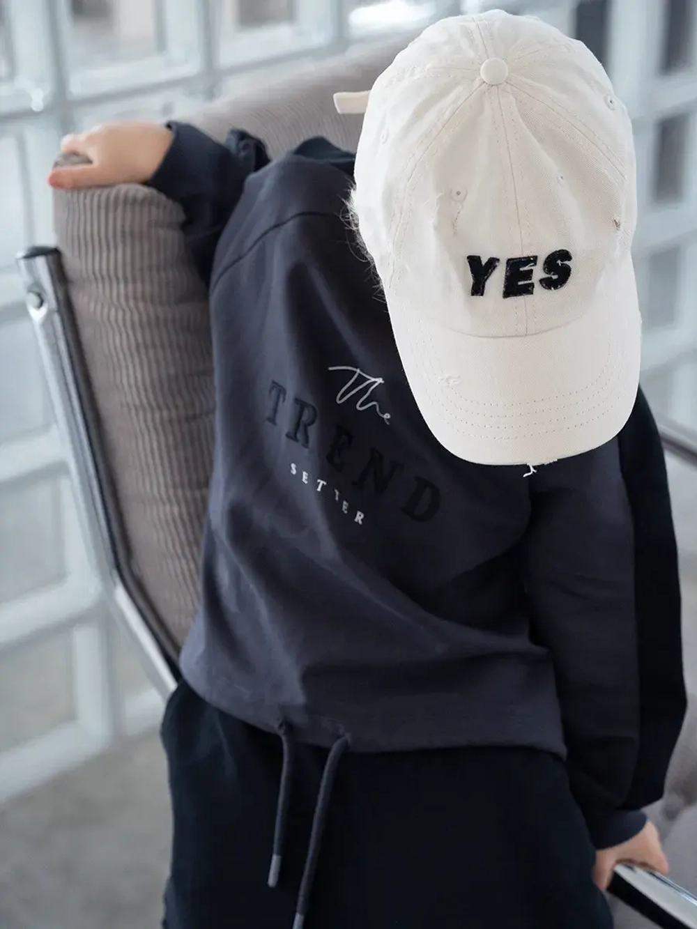 Спортивный костюм для девочки в школу