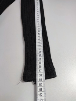 Платье с  открытой спинкой 42 размер