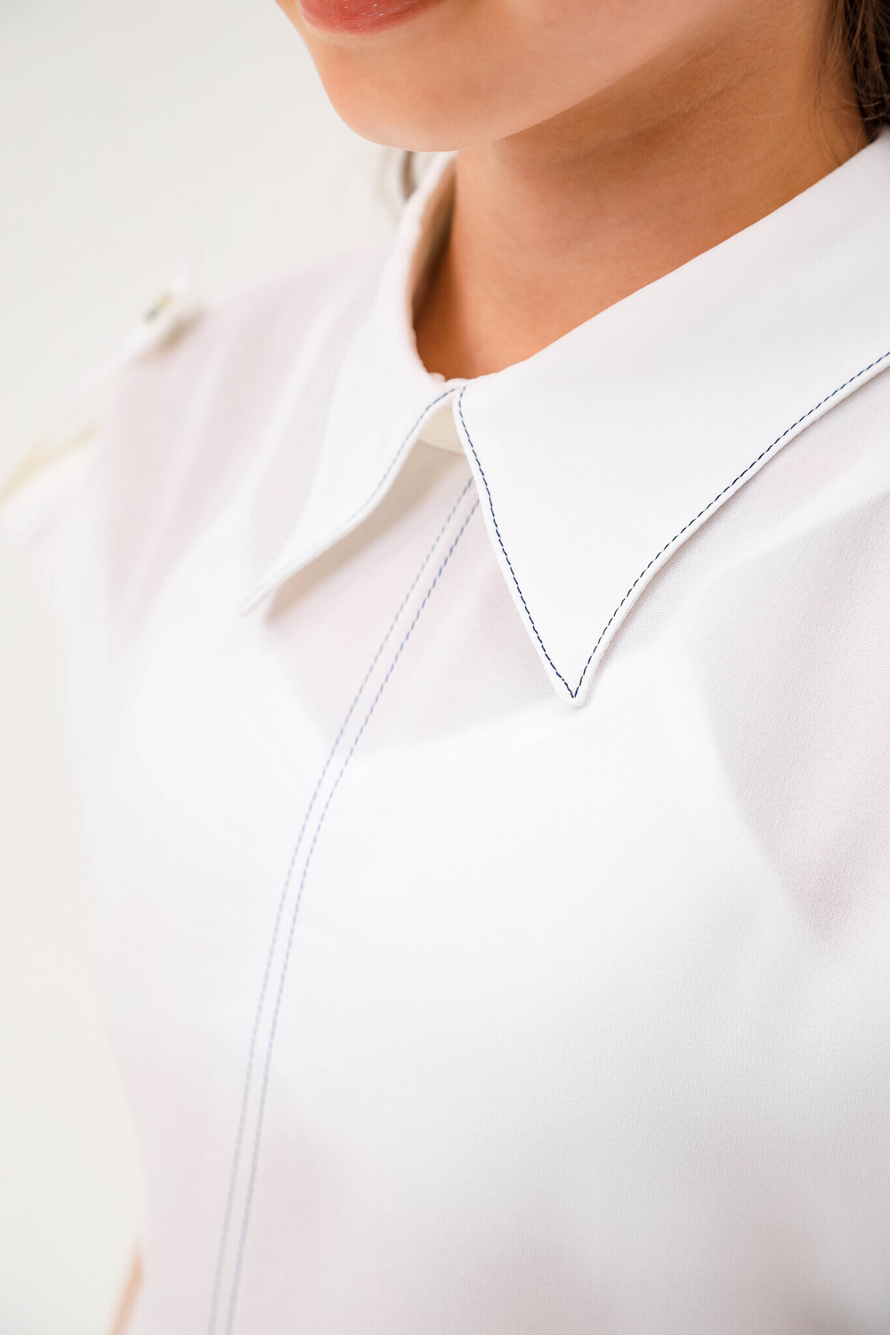 Блуза с коротким рукавом для девочки DELORAS C63112S