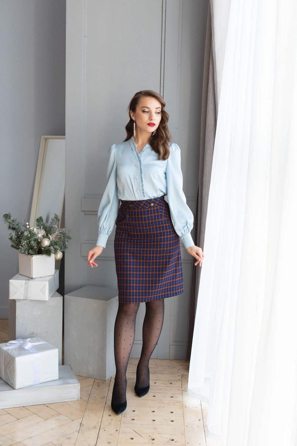 Юбка трапеция в синюю клетку из вискозы