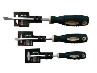 Отвертка шлицевая магнитная ''Profi''S2 SL5.5х100мм, в пластиковом держателе RockForce##Rock FORCE RF-70155100