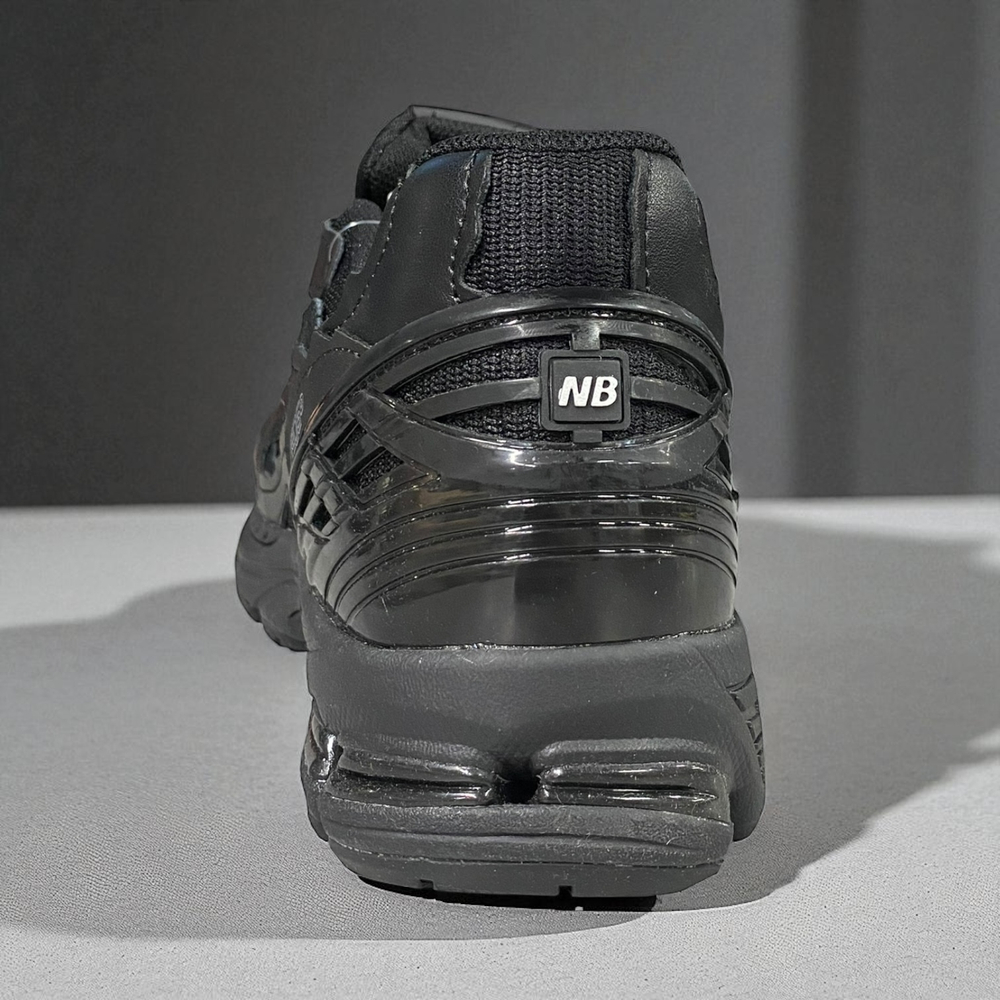 New Balance 1906D • Leather Black