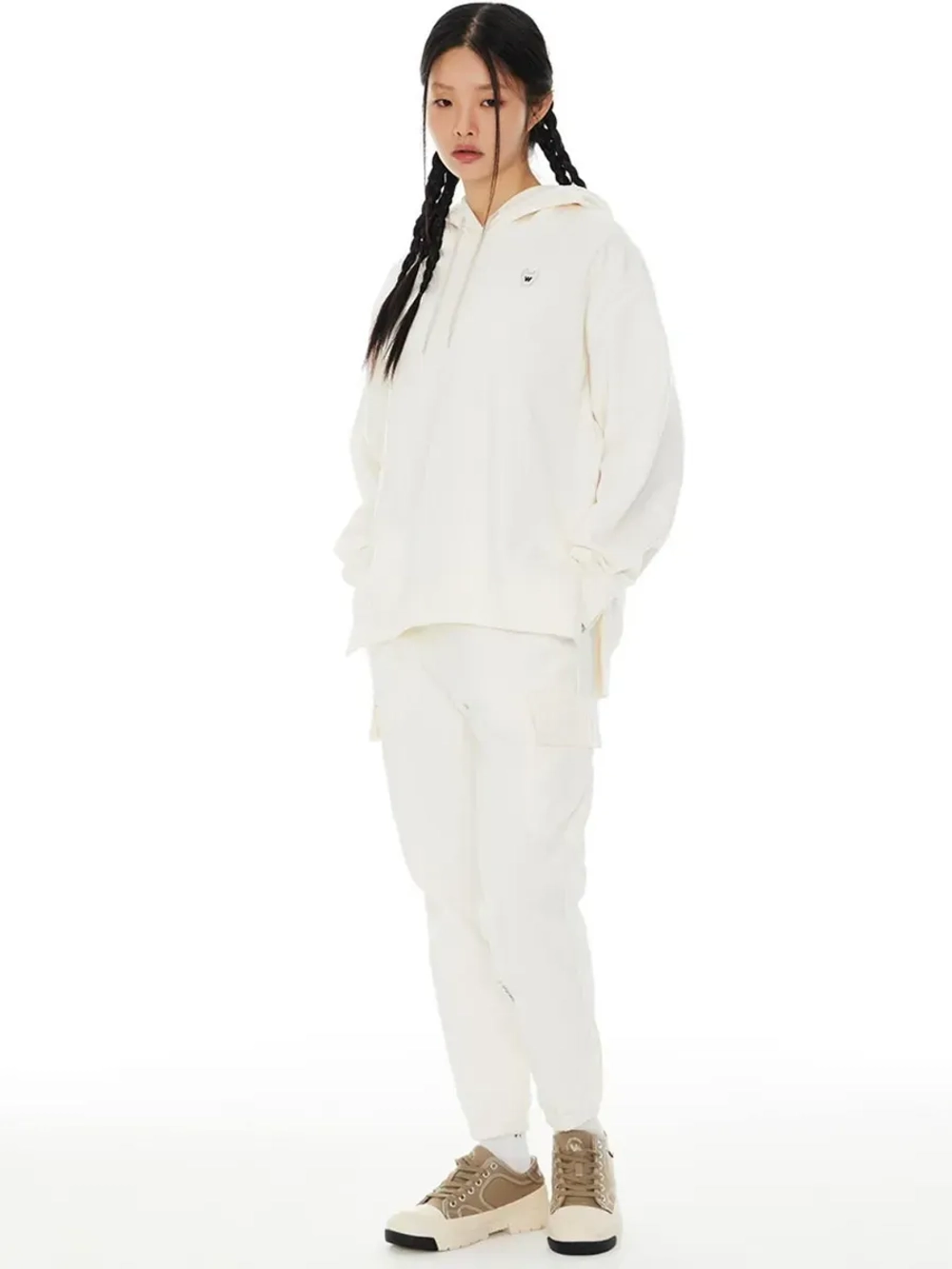 Брюки-джоггеры с надписями