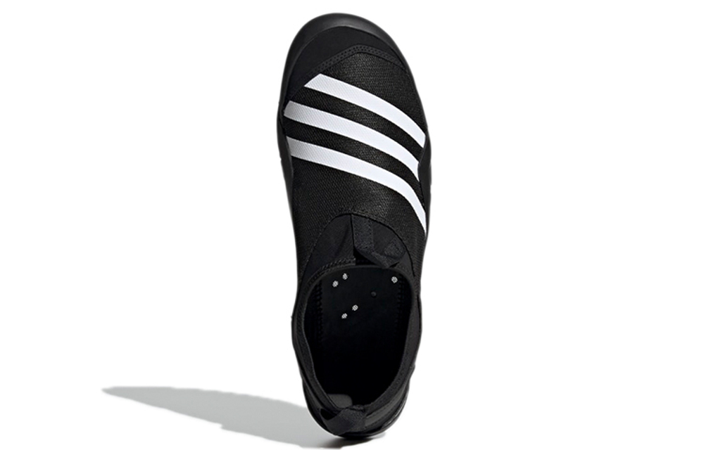 Nike jawpaw hot sale
