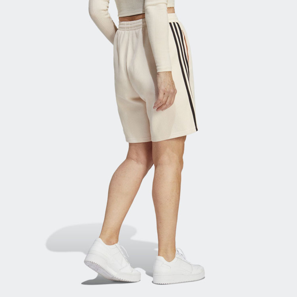 Шорты Adidas originals Home of Classics BERMUDA SHORTS Logo, IC5450