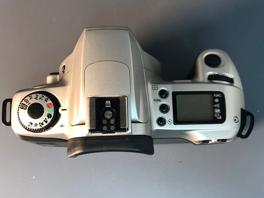 Canon EOS 300 kit EF 28-80mm 3.5-5.6