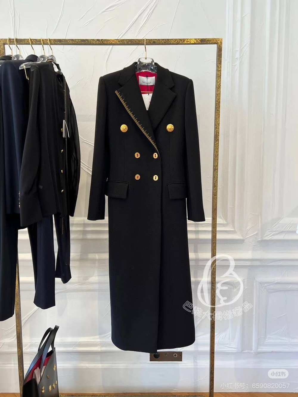 Пальто Schiaparelli