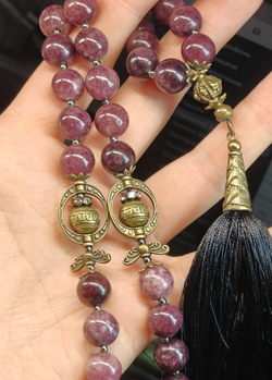 Четки из лилового кварца