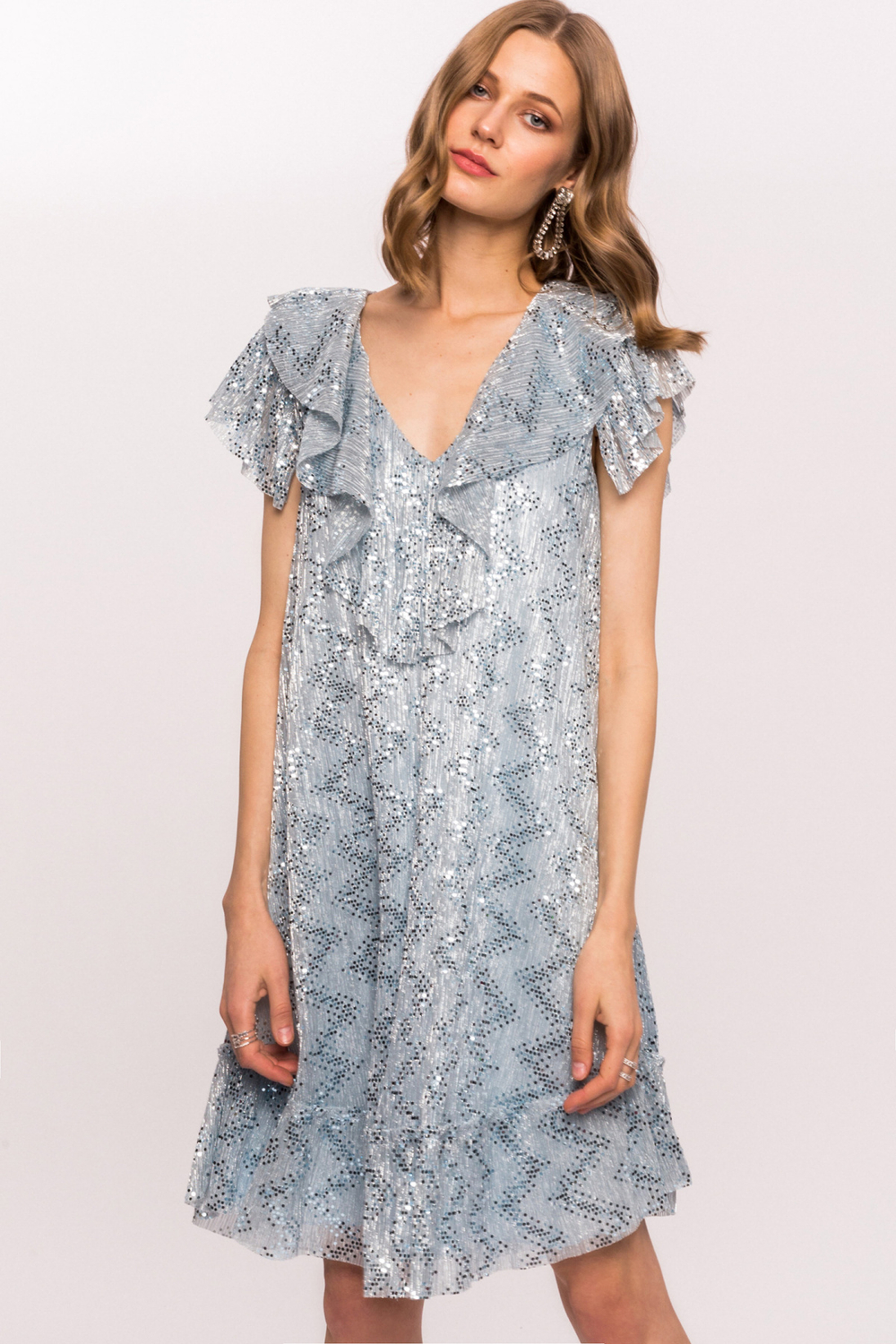 Блестящее платье Nissa с пайетками и оборками