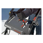 Бензиновый снегоуборщик Honda HSS 760A ETD